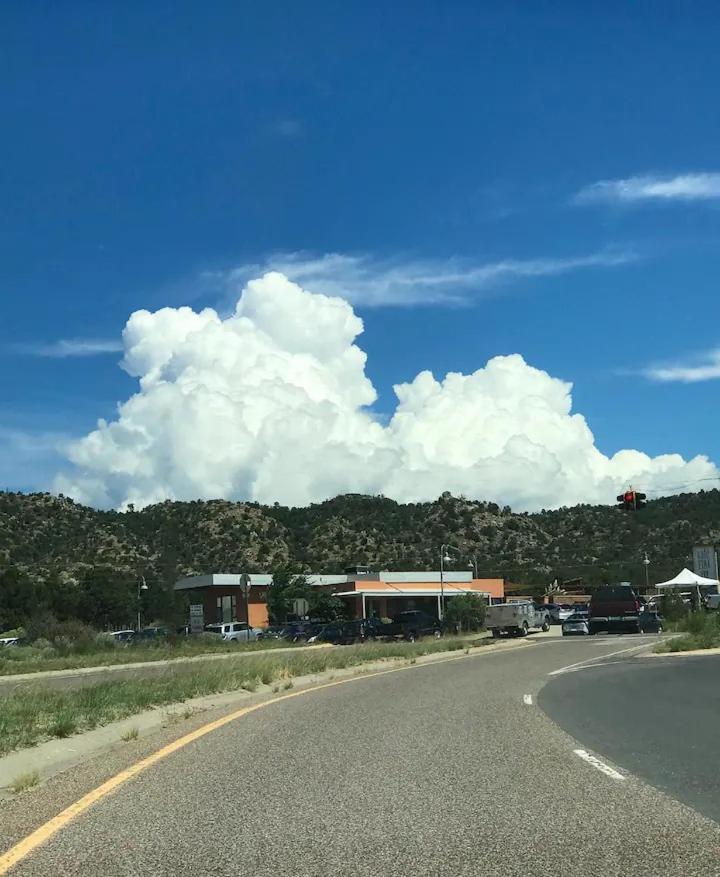 Pet Friendly Pinon Heaven Bed & Breakfast Canada de los Alamos Luaran gambar