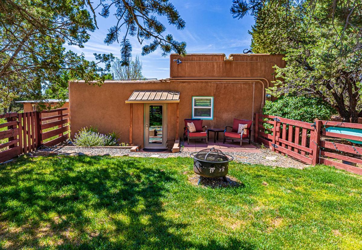 Pet Friendly Pinon Heaven Bed & Breakfast Canada de los Alamos Luaran gambar